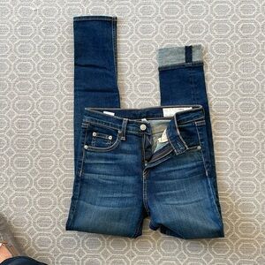 Rag and Bone 10" Skiinny Jean - 26